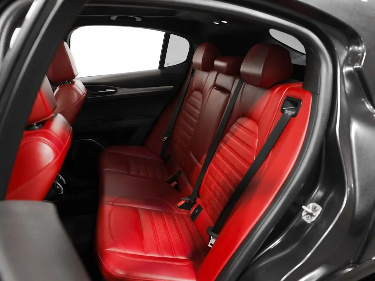 Alfa Romeo Stelvio fotografie Alfa Romeo Stelvio