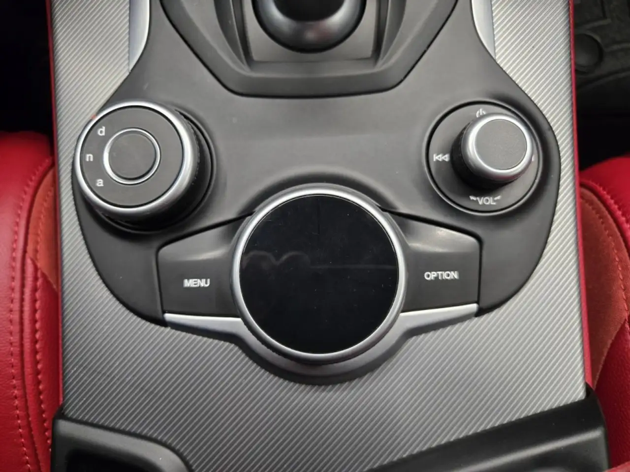 Alfa Romeo Stelvio fotografie Alfa Romeo Stelvio
