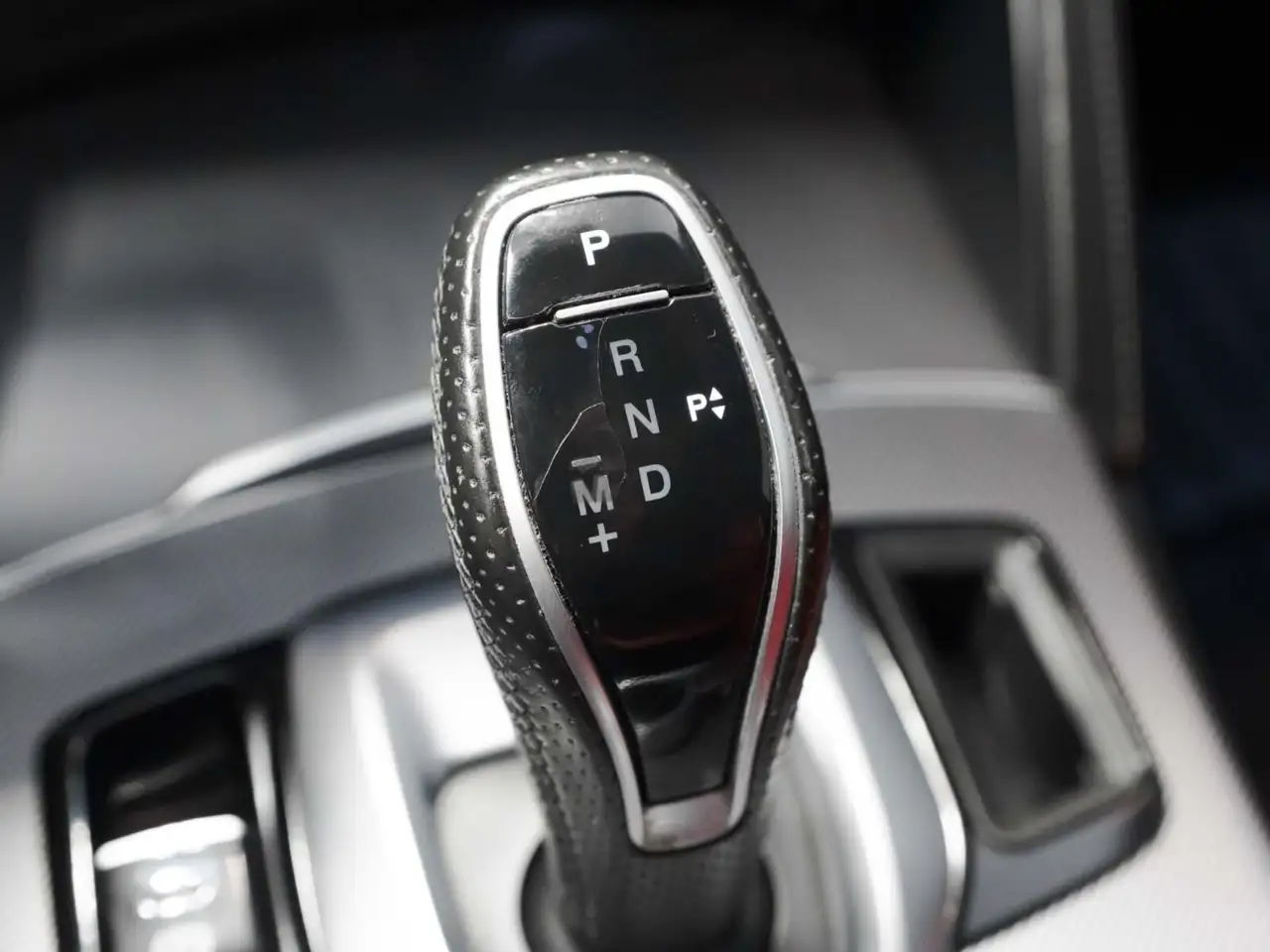 Alfa Romeo Stelvio fotografie Alfa Romeo Stelvio
