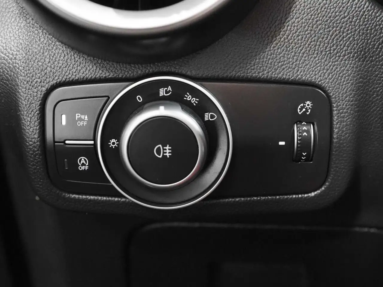 Alfa Romeo Stelvio fotografie Alfa Romeo Stelvio