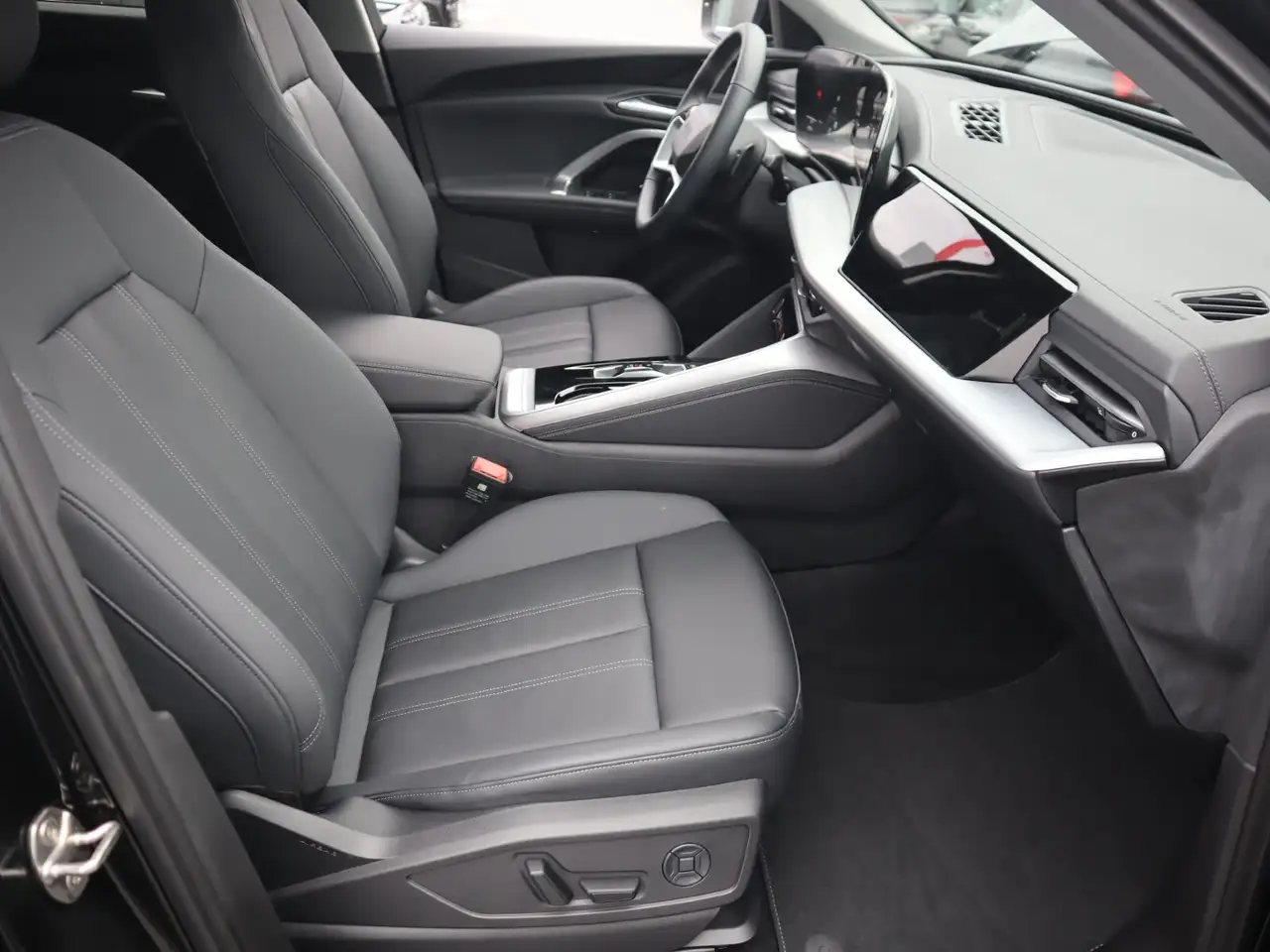 Audi Q5 photo Audi Q5