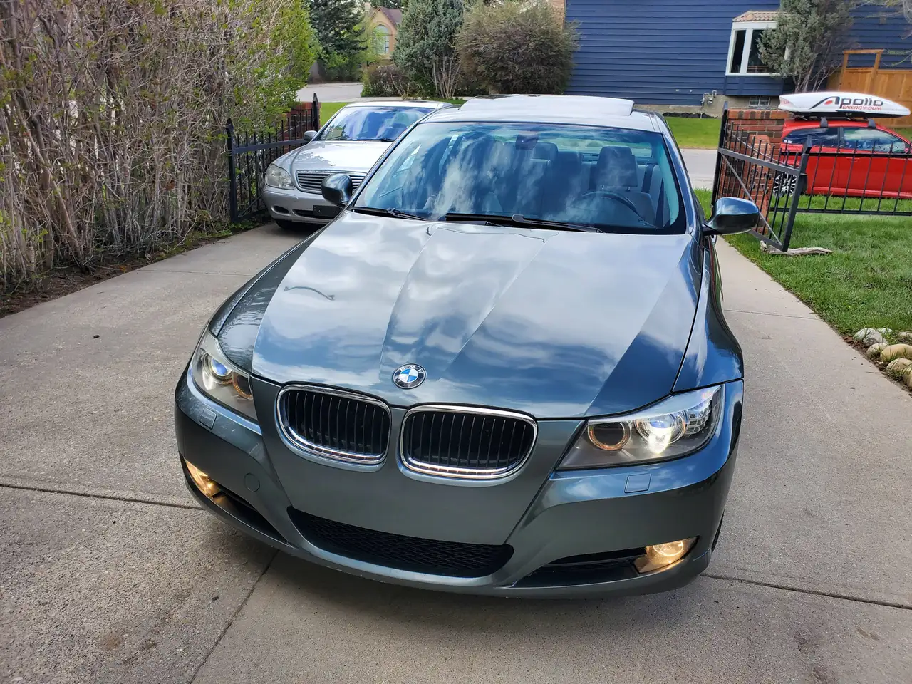 BMW 3 Series снимка BMW 3 Series