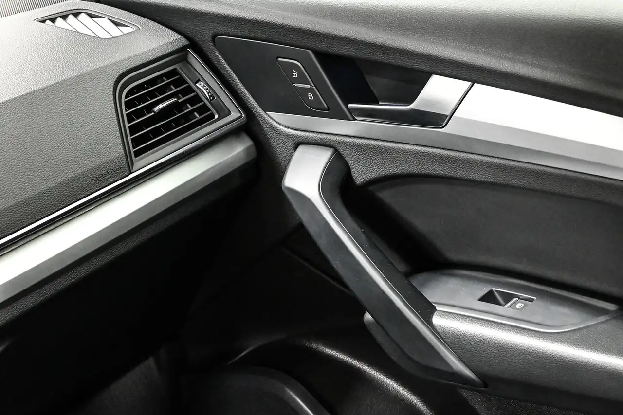 Audi Q5 photo Audi Q5