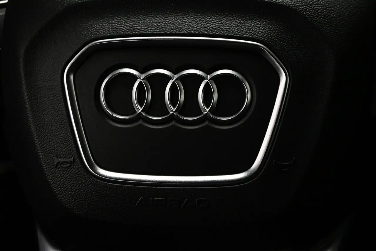 Audi Q5 photo Audi Q5