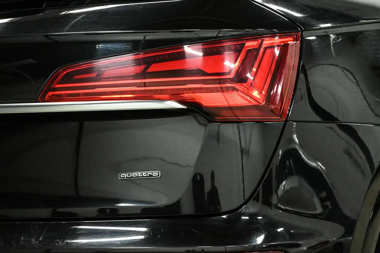 Audi Q5 photo Audi Q5