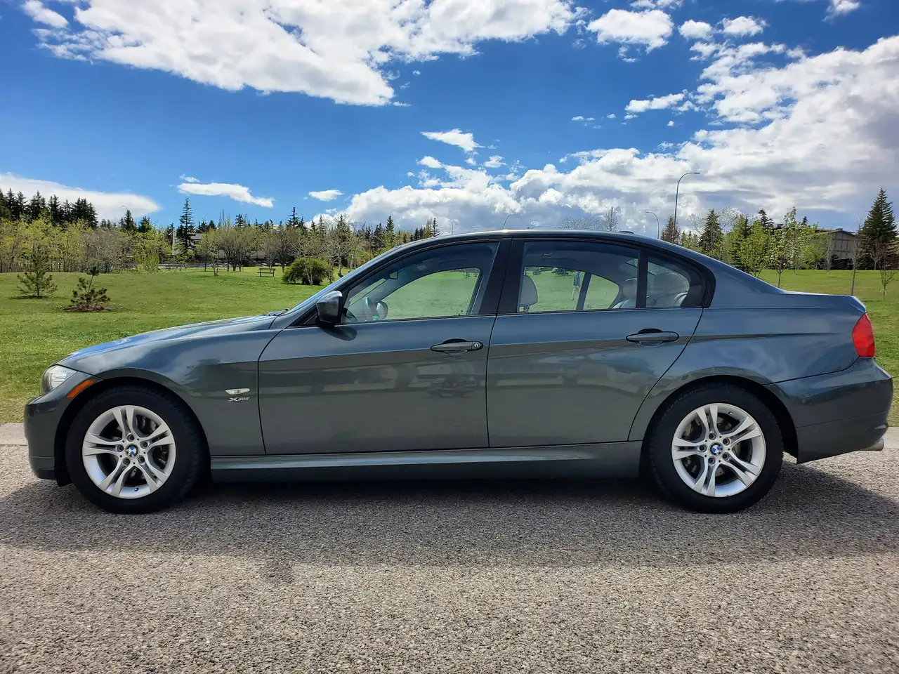 BMW 3 Series снимка BMW 3 Series