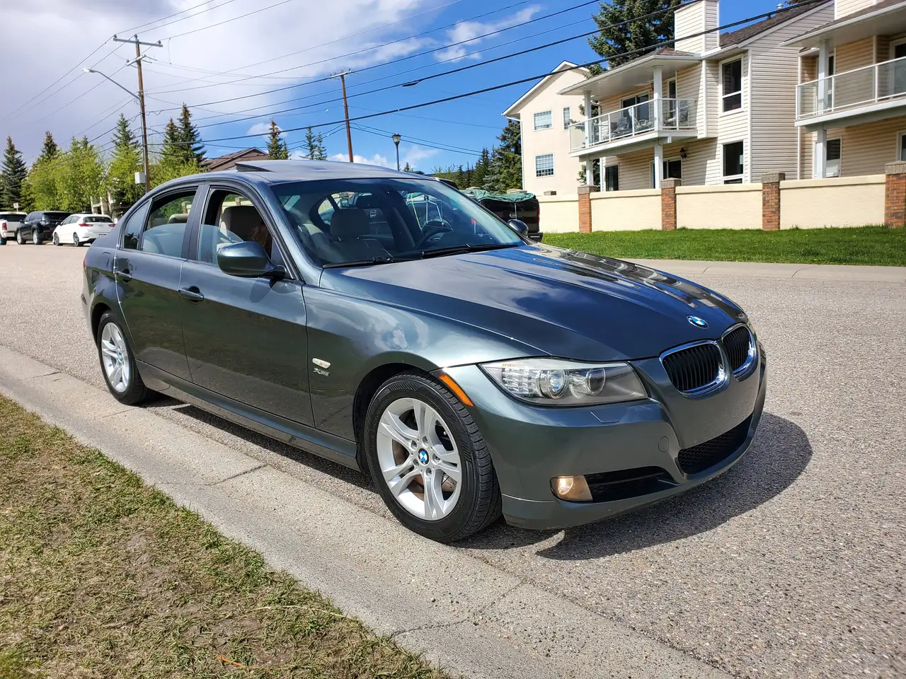 BMW 3 Series снимка BMW 3 Series