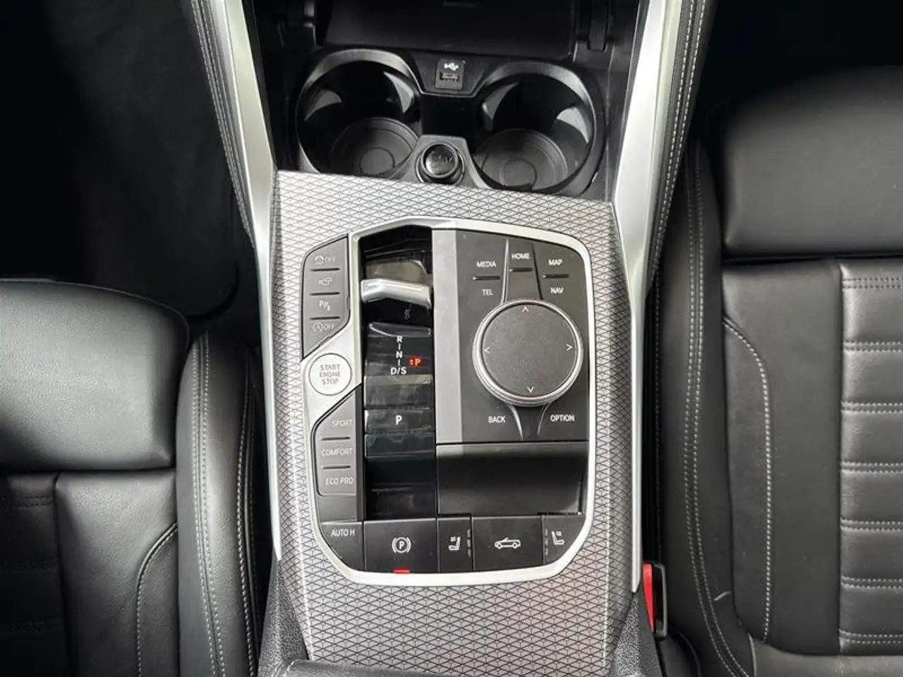 BMW 4 Series photo BMW 4 Series