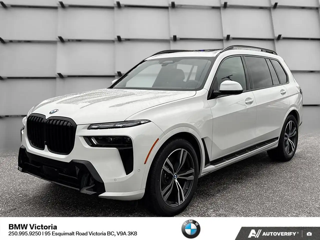 BMW X7 снимка BMW X7