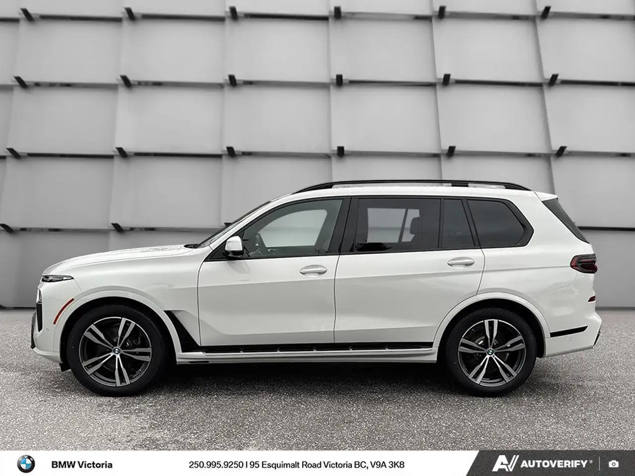 BMW X7 снимка BMW X7
