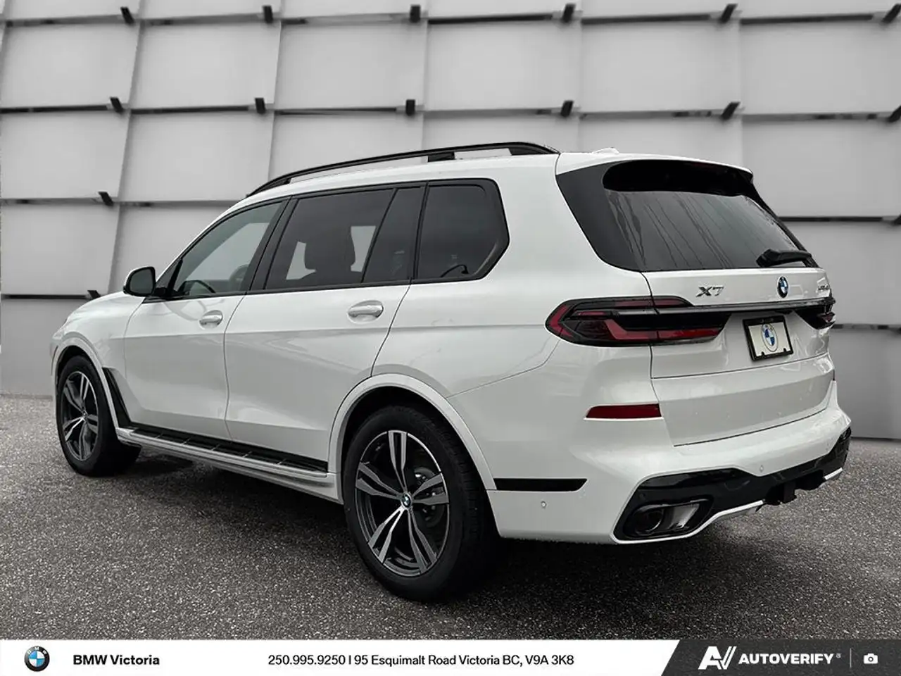 BMW X7 снимка BMW X7