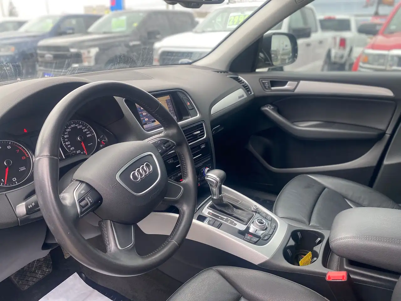 Audi Q5 photo Audi Q5