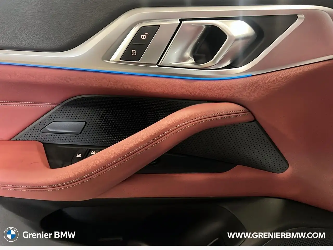 BMW i4 photo BMW i4