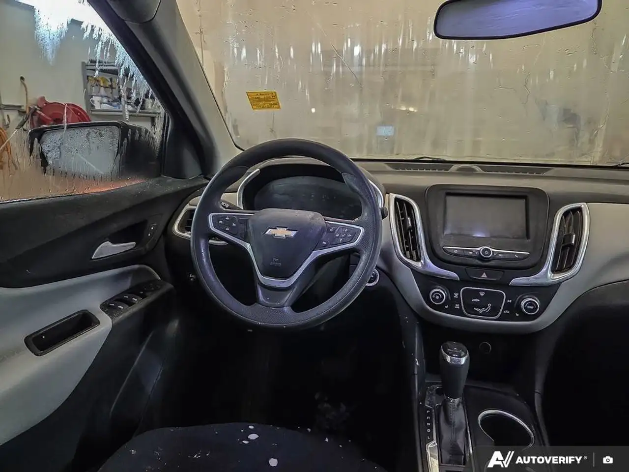 Chevrolet Equinox photo Chevrolet Equinox