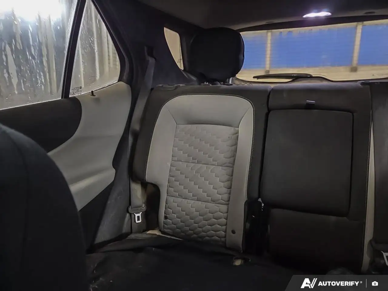 Chevrolet Equinox photo Chevrolet Equinox