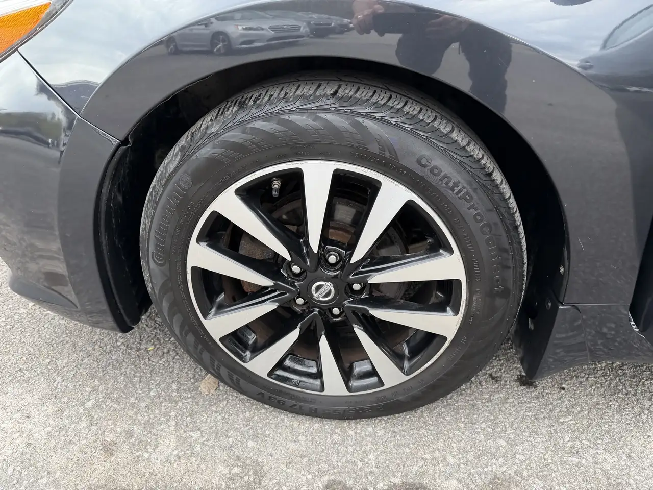 Nissan Altima снимка Nissan Altima