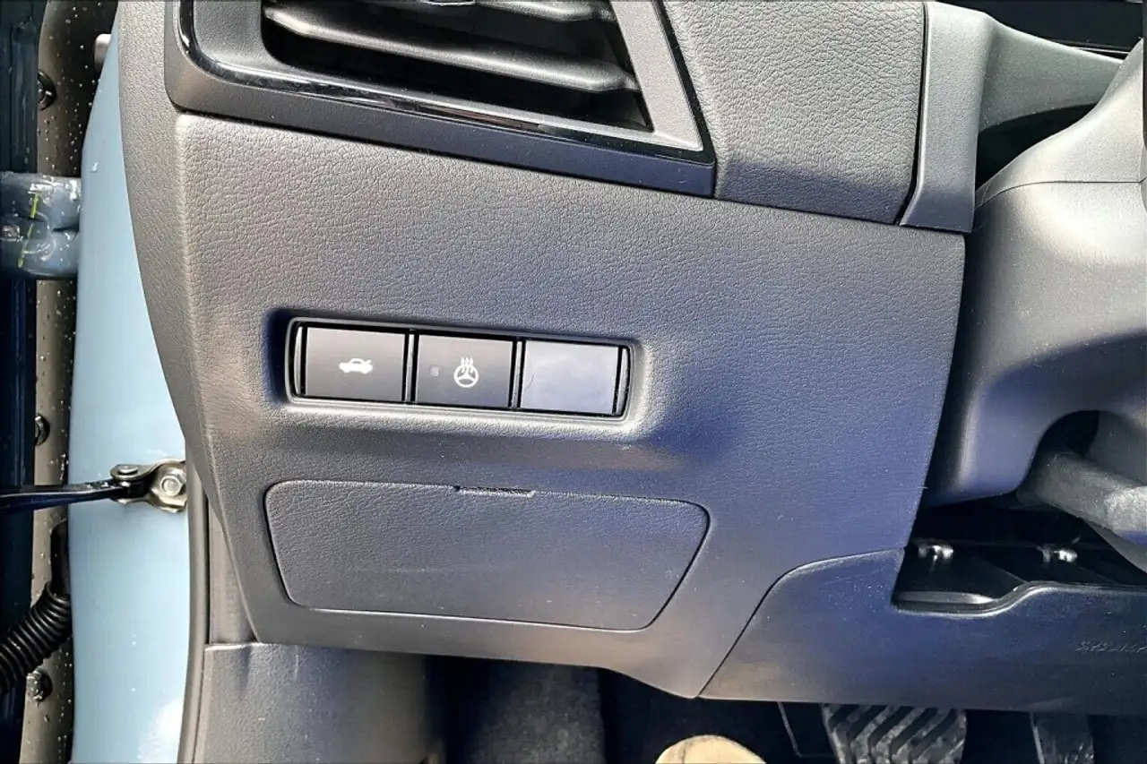Nissan Sentra снимка Nissan Sentra