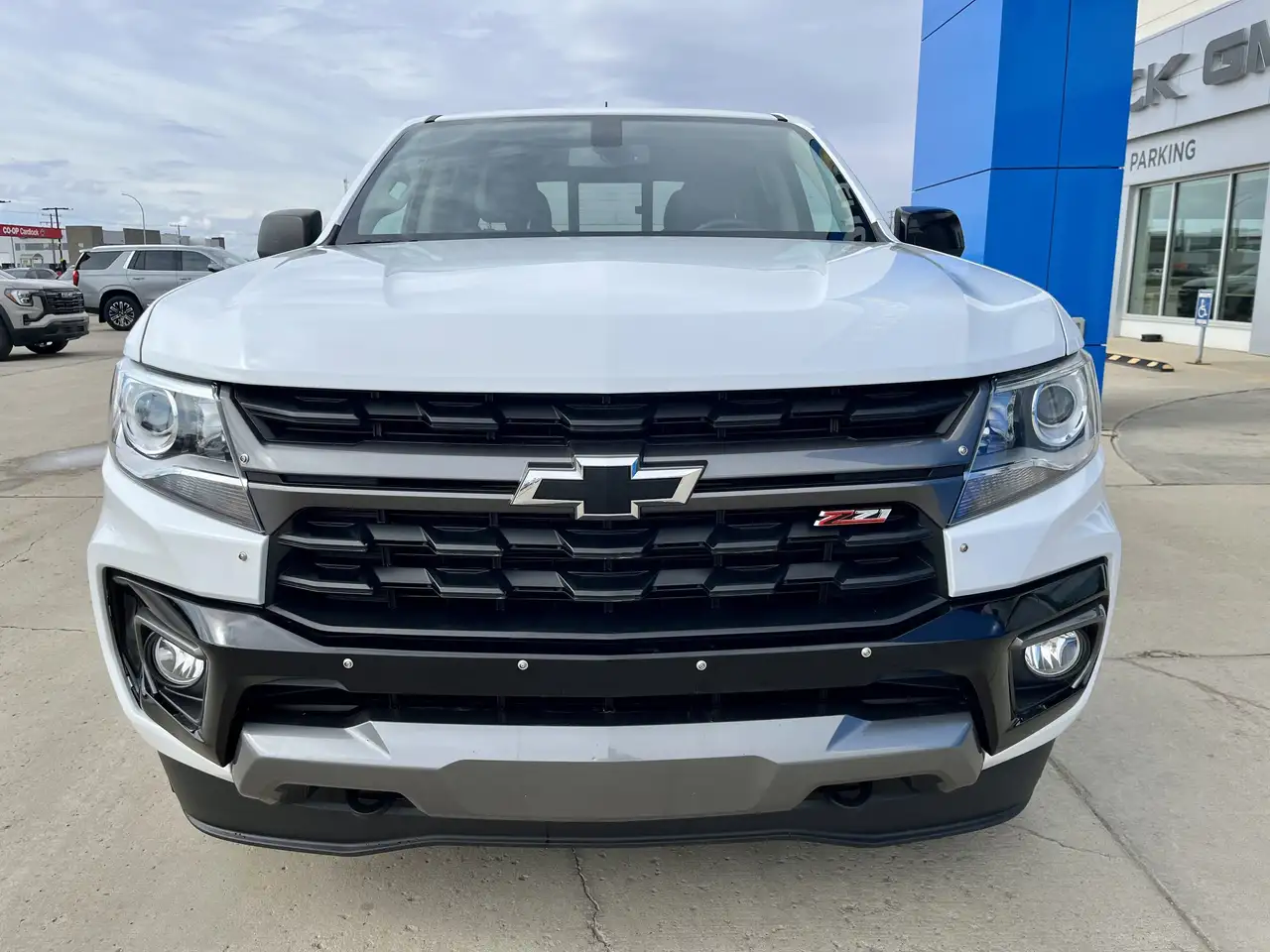 Chevrolet Colorado снимка Chevrolet Colorado