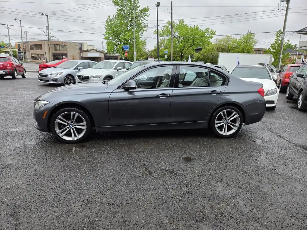 BMW 3 Series photo BMW 3 Series