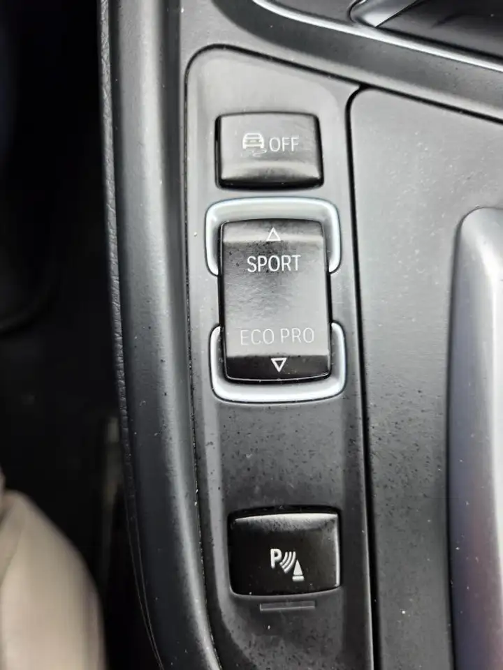 BMW 3 Series photo BMW 3 Series