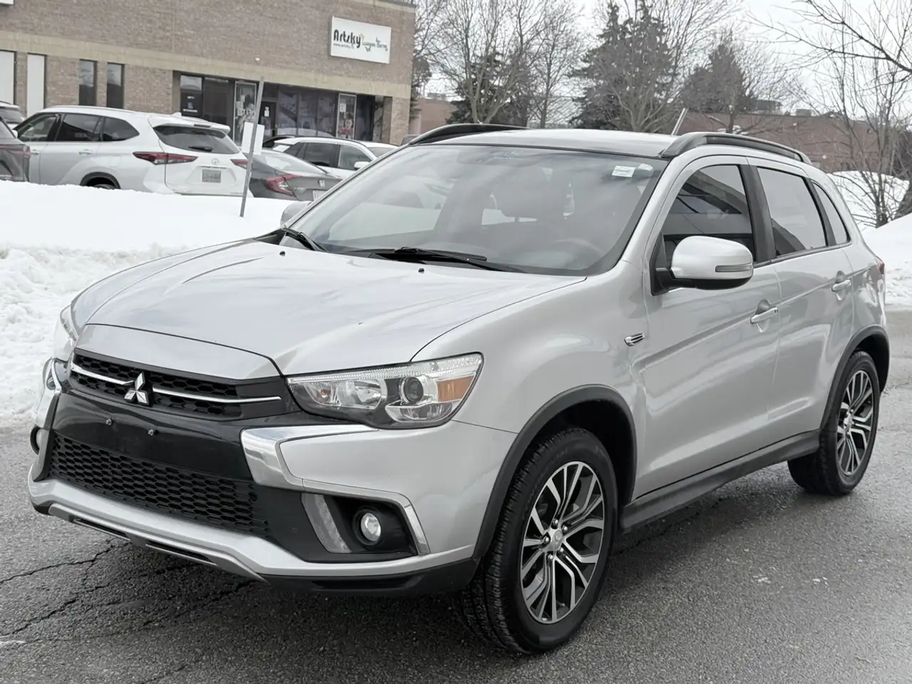 Mitsubishi RVR снимка Mitsubishi RVR