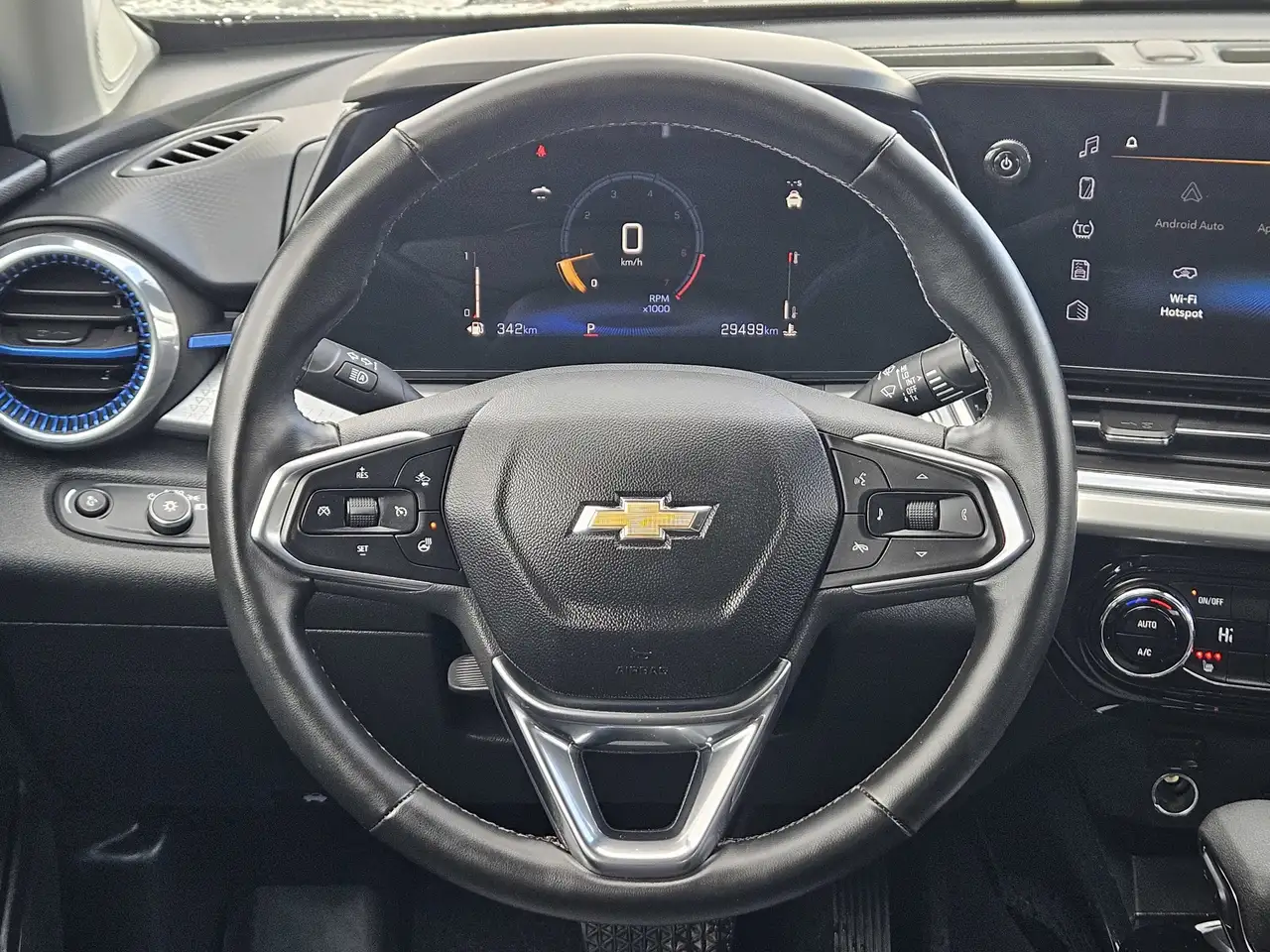 Chevrolet Trax снимка Chevrolet Trax