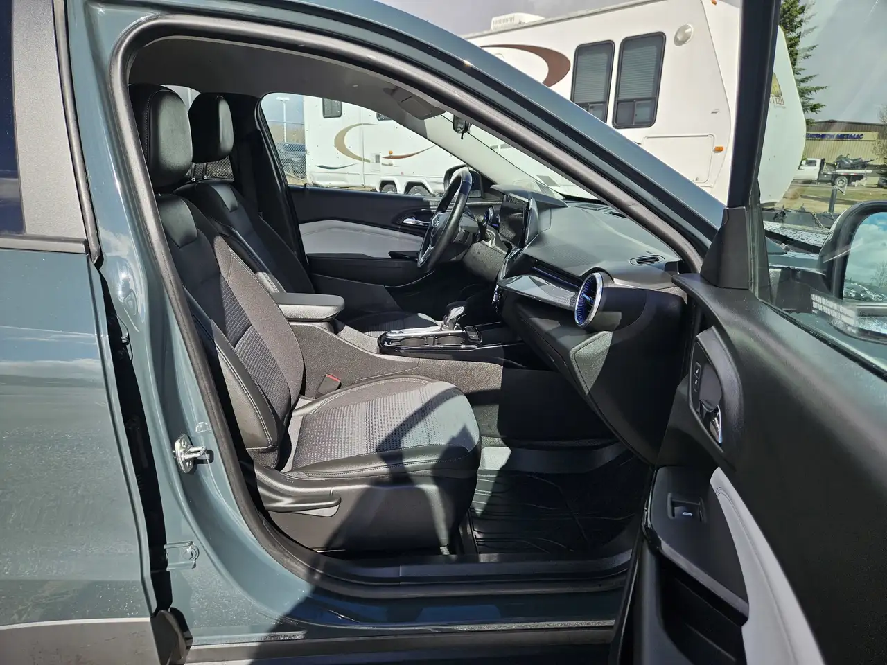 Chevrolet Trax снимка Chevrolet Trax
