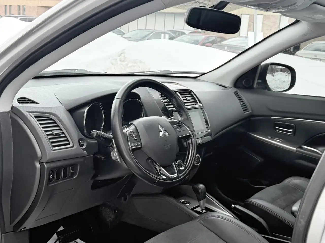 Mitsubishi RVR снимка Mitsubishi RVR