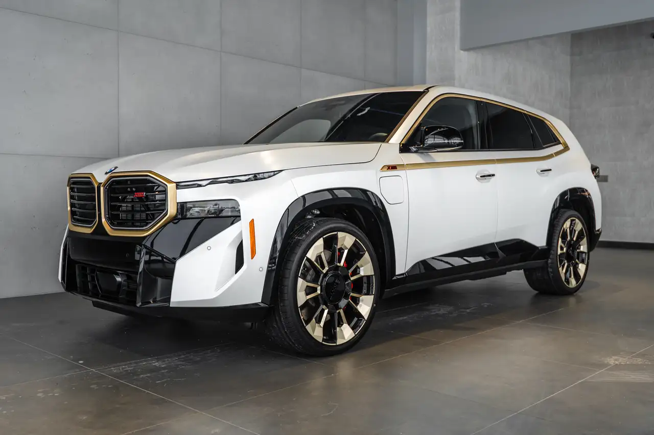2026 BMW XM
