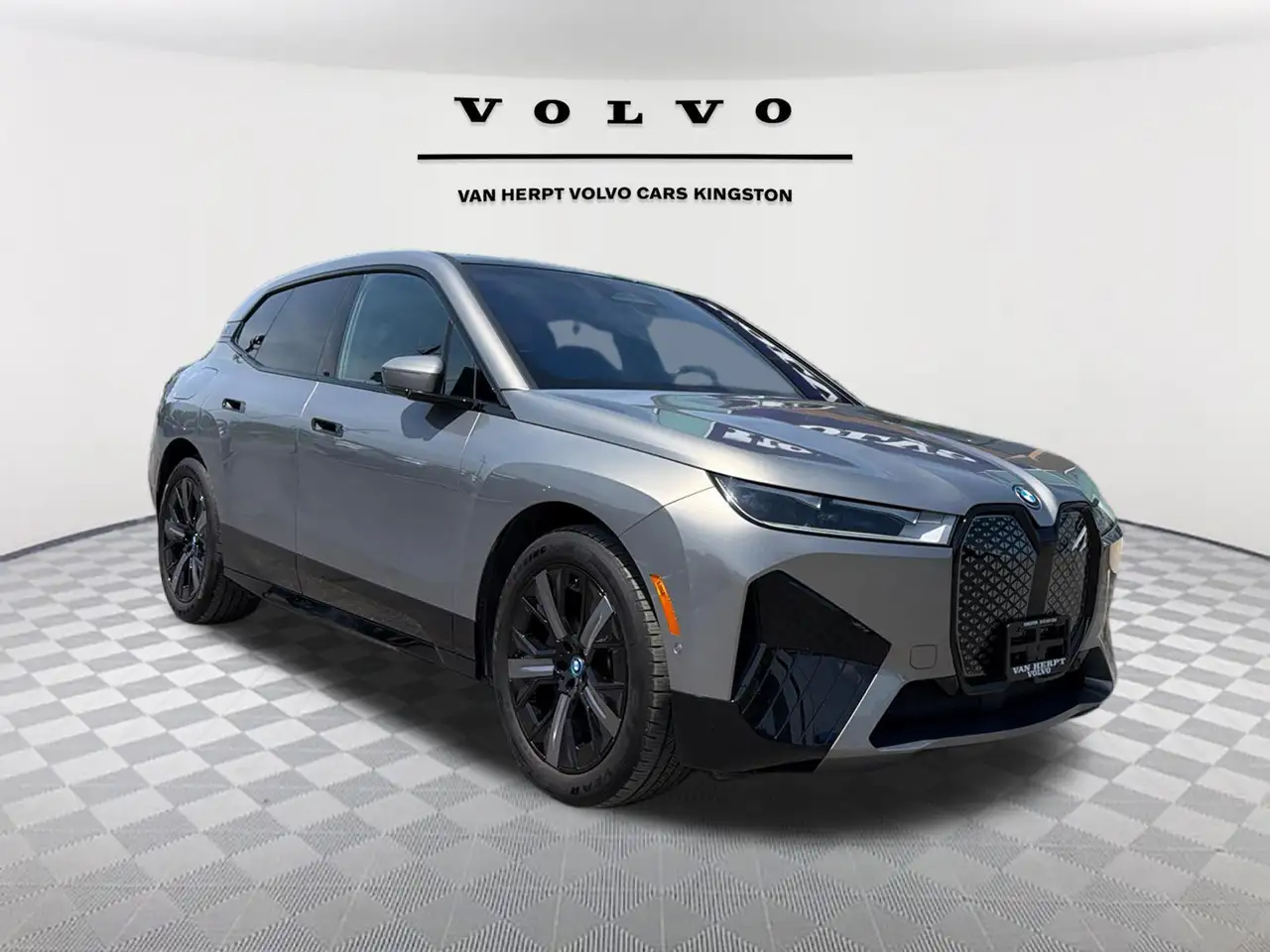 2025 BMW iX