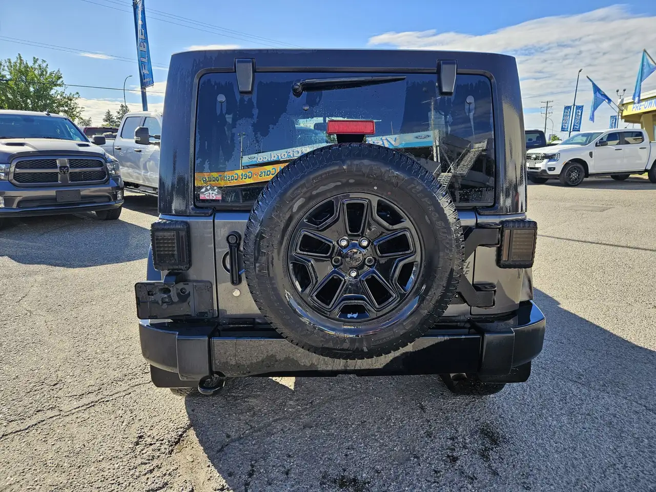 Jeep Wrangler photo Jeep Wrangler