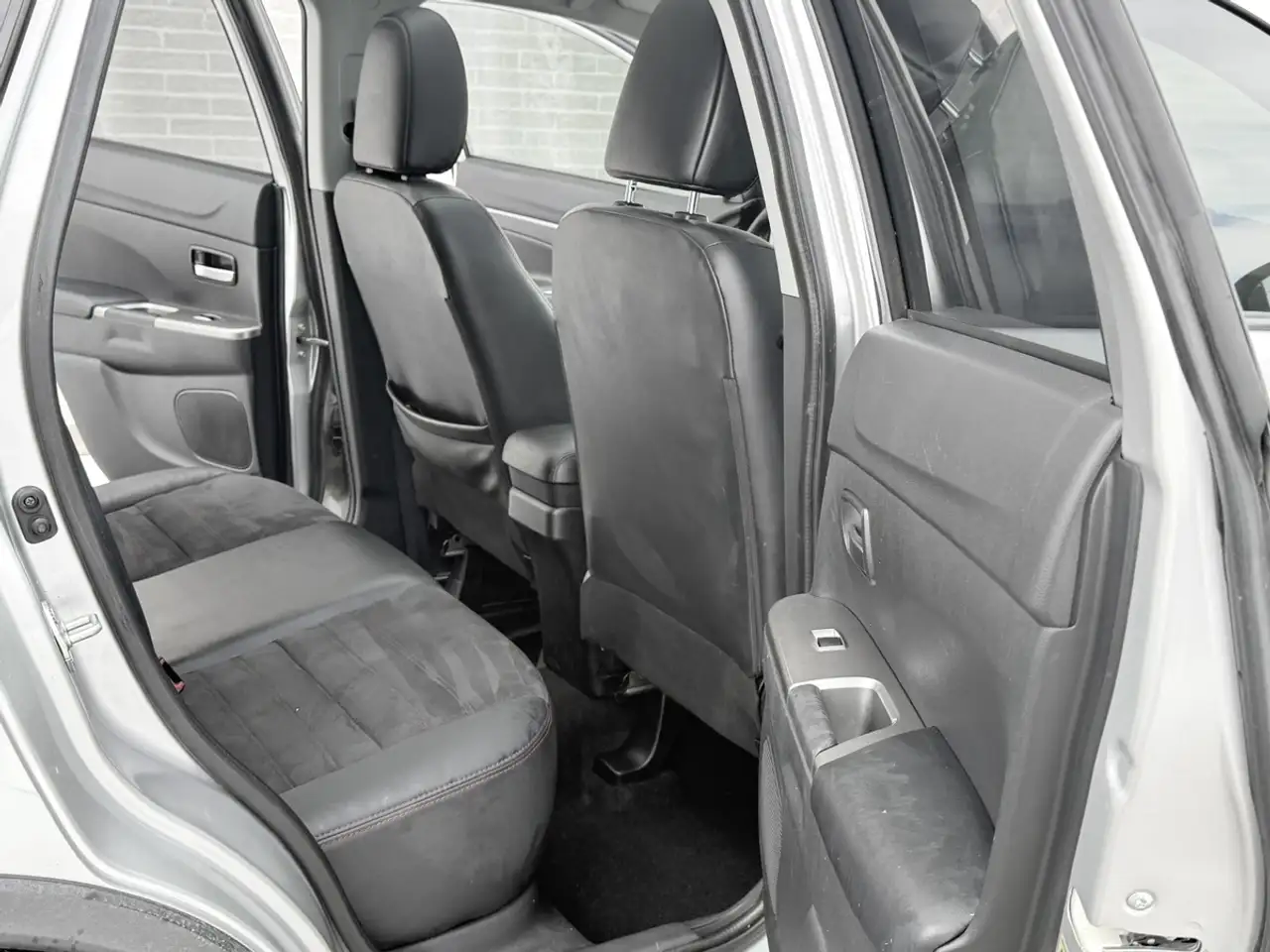 Mitsubishi RVR снимка Mitsubishi RVR