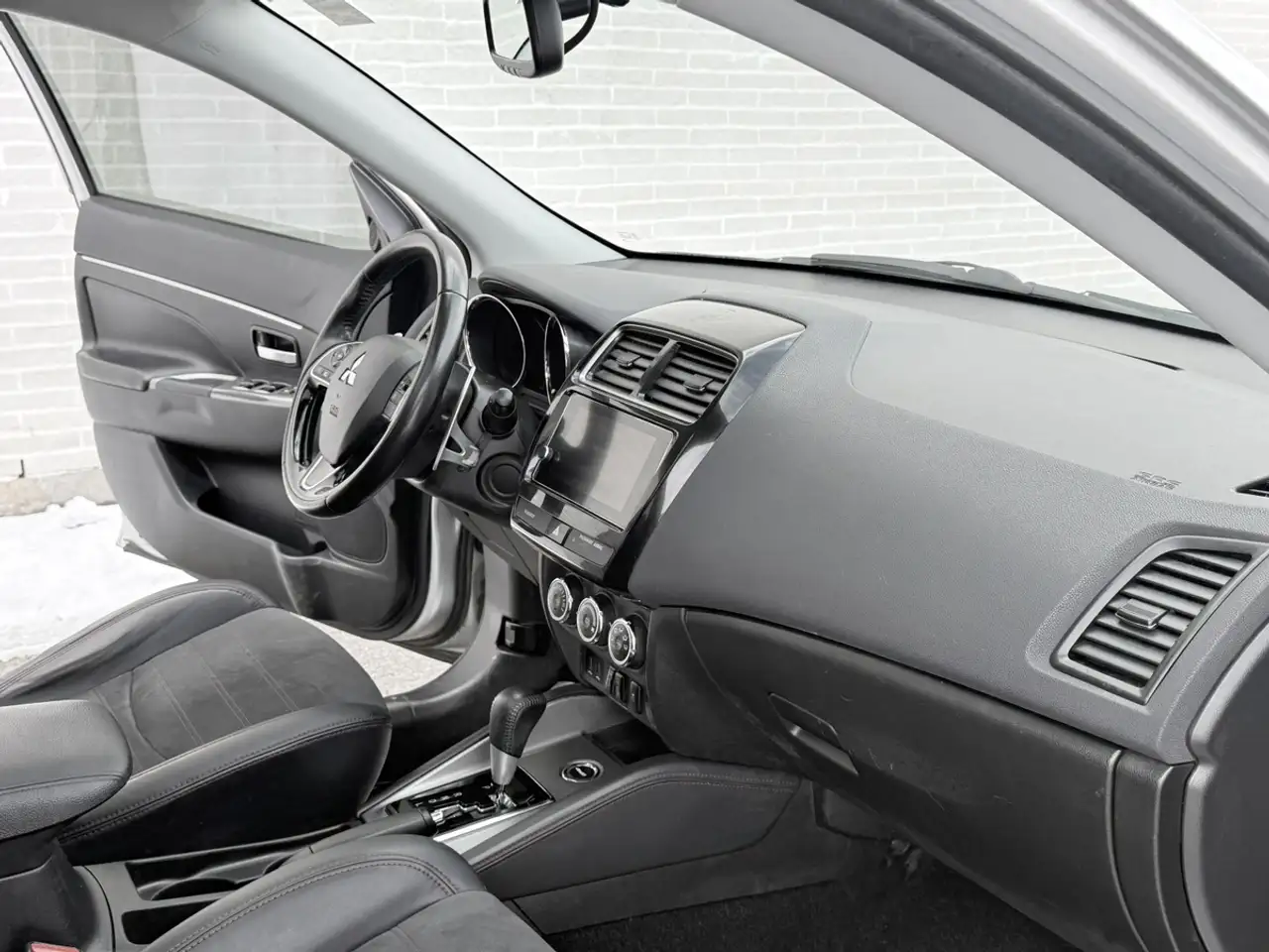Mitsubishi RVR снимка Mitsubishi RVR