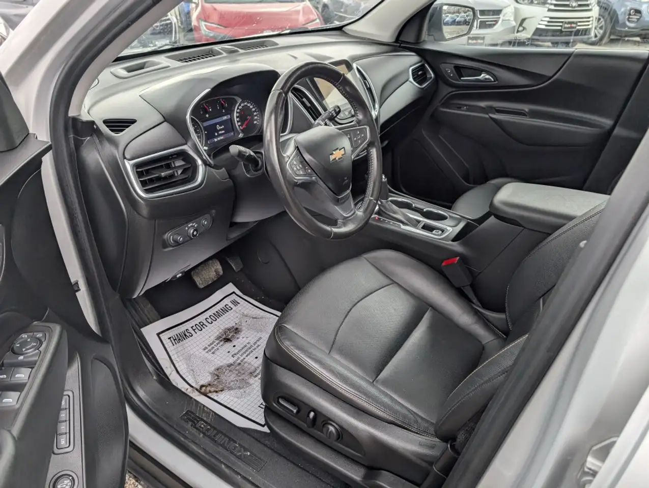 Chevrolet Equinox снимка Chevrolet Equinox