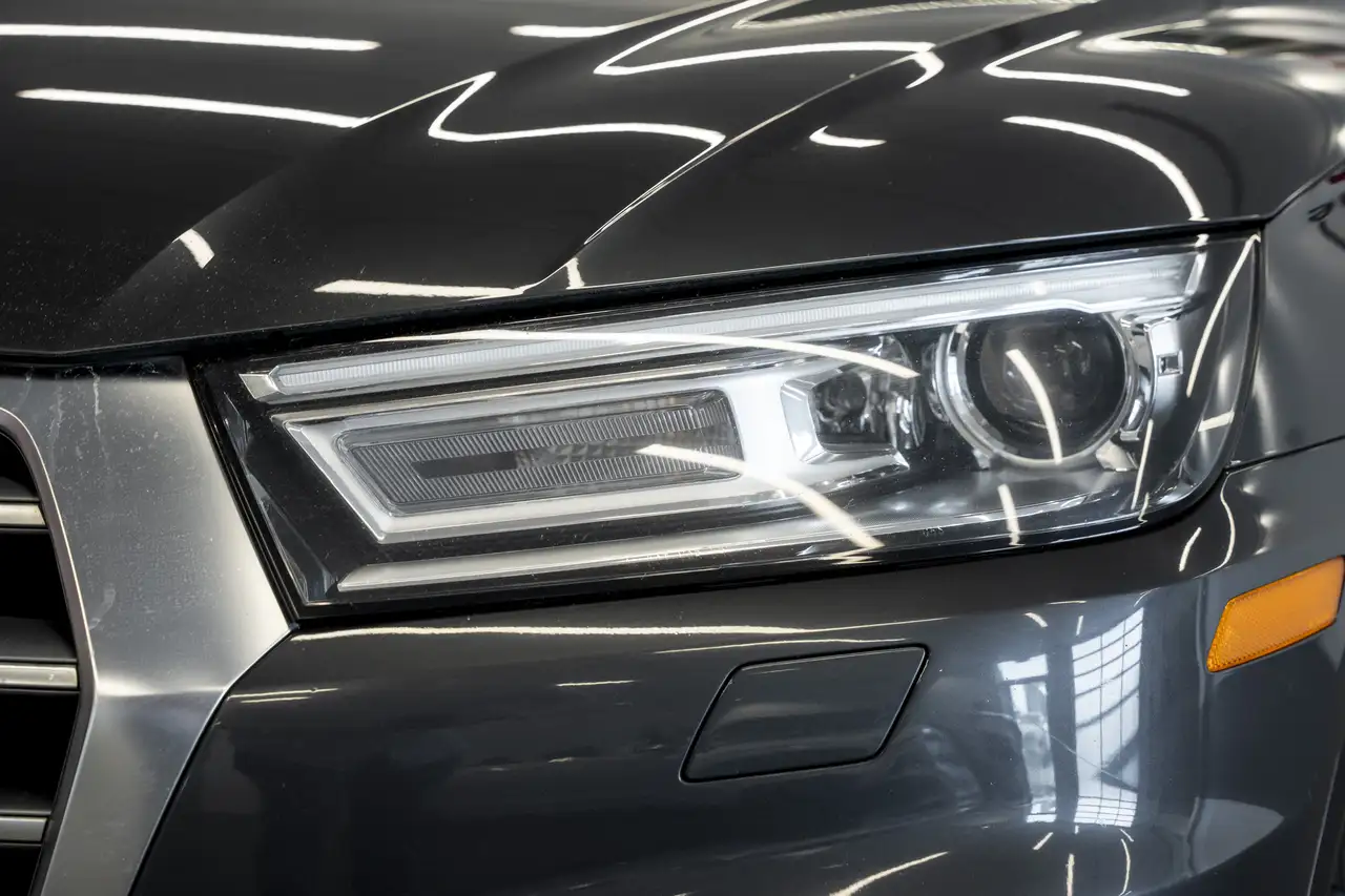 Audi Q5 снимка Audi Q5