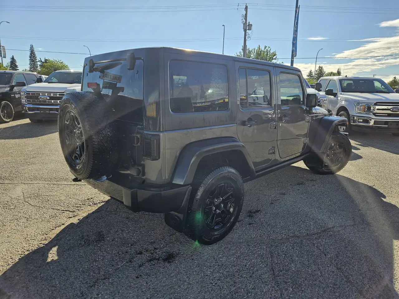 Jeep Wrangler photo Jeep Wrangler
