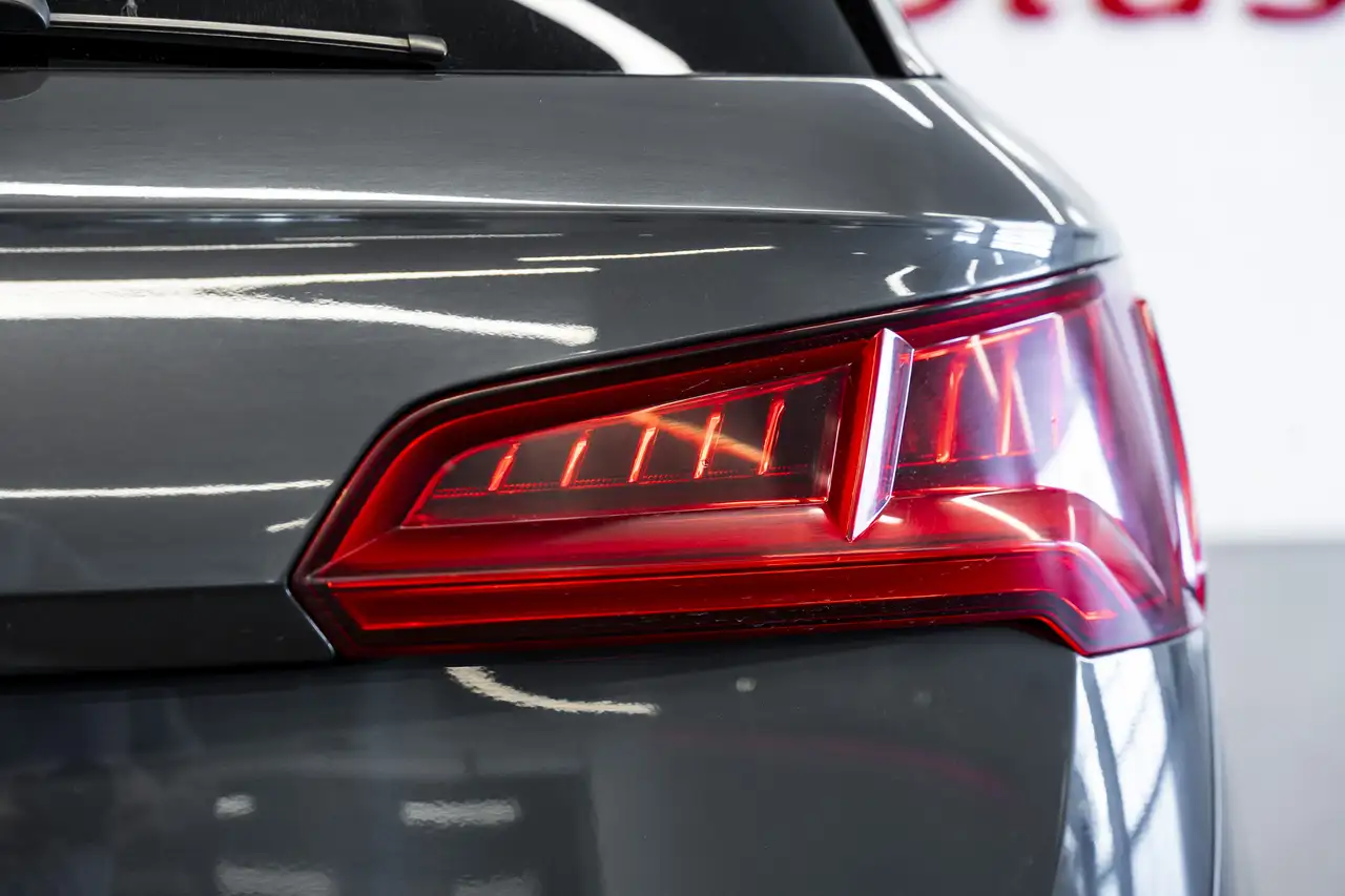 Audi Q5 снимка Audi Q5