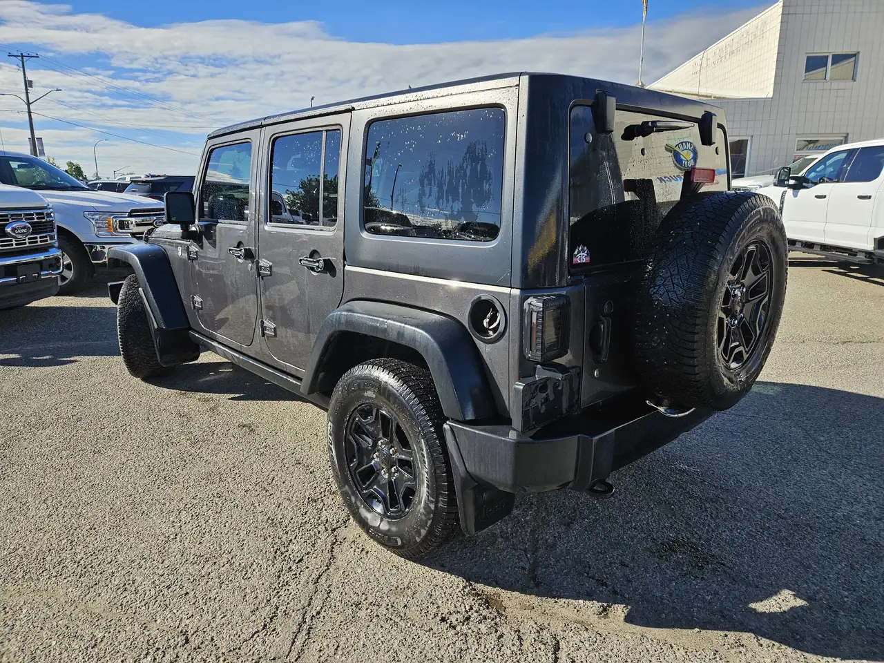 Jeep Wrangler photo Jeep Wrangler