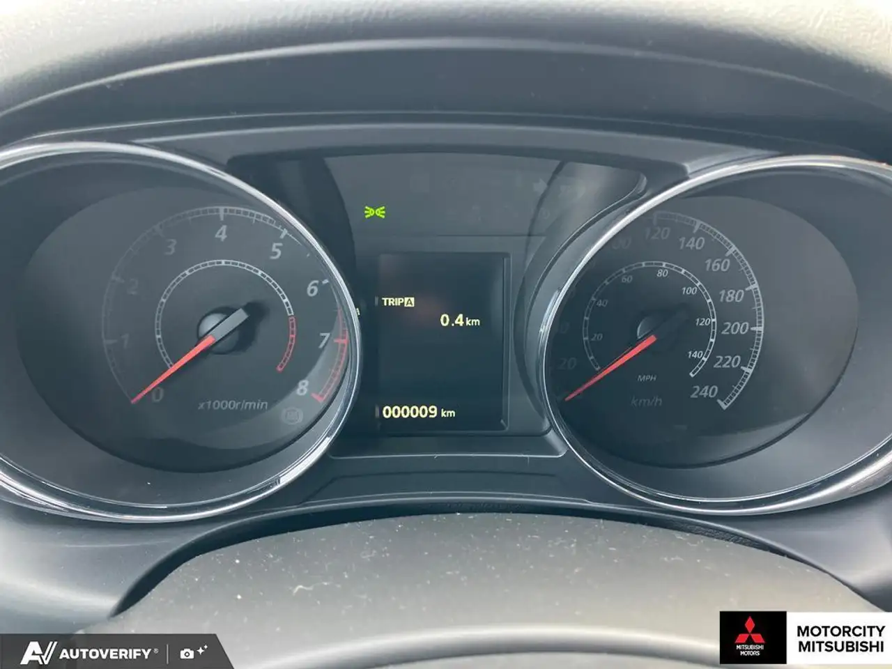 Mitsubishi RVR снимка Mitsubishi RVR