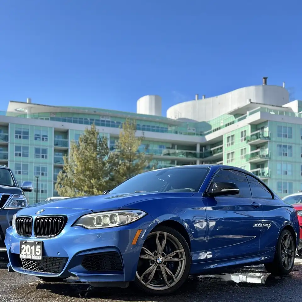 BMW 2 Series photo BMW 2 Series