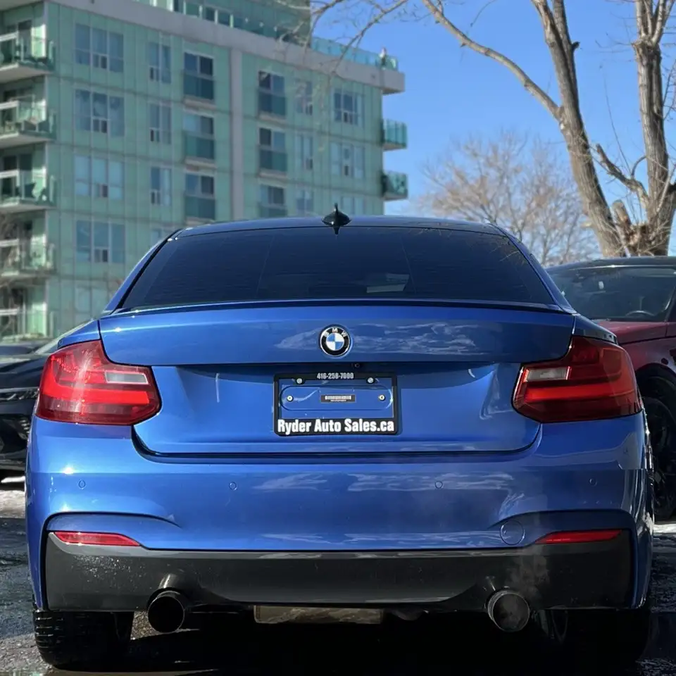 BMW 2 Series photo BMW 2 Series