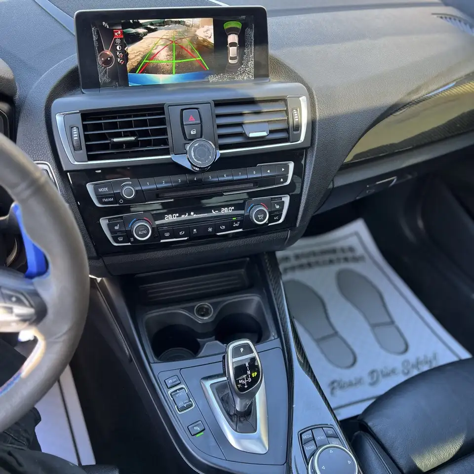 BMW 2 Series photo BMW 2 Series