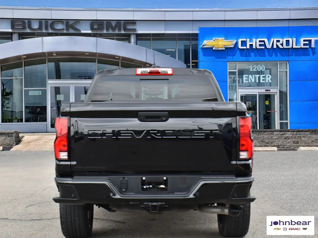 Chevrolet Colorado снимка Chevrolet Colorado