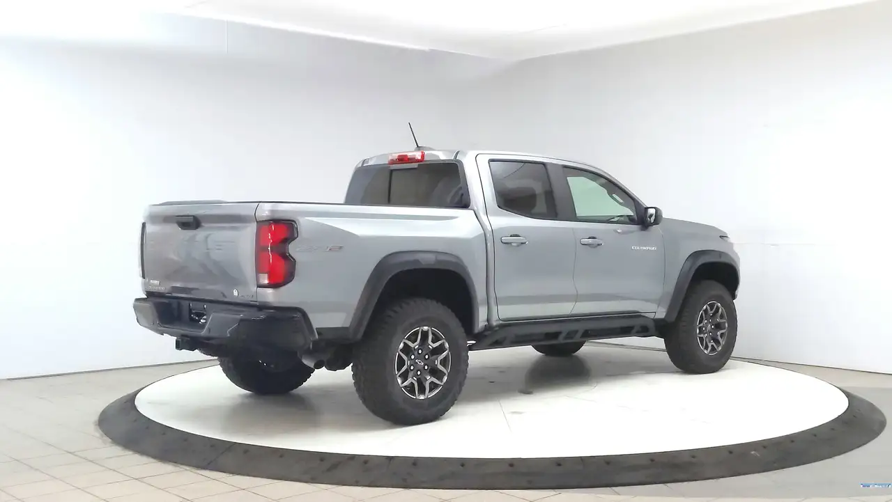 Chevrolet Colorado снимка Chevrolet Colorado