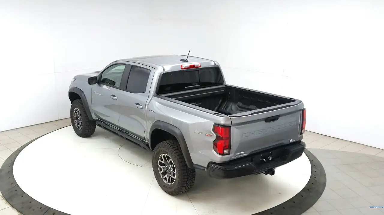 Chevrolet Colorado снимка Chevrolet Colorado