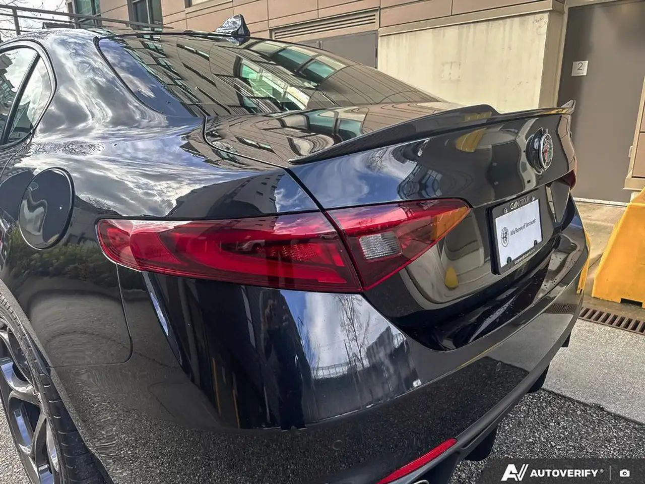 Alfa Romeo Giulia снимка Alfa Romeo Giulia