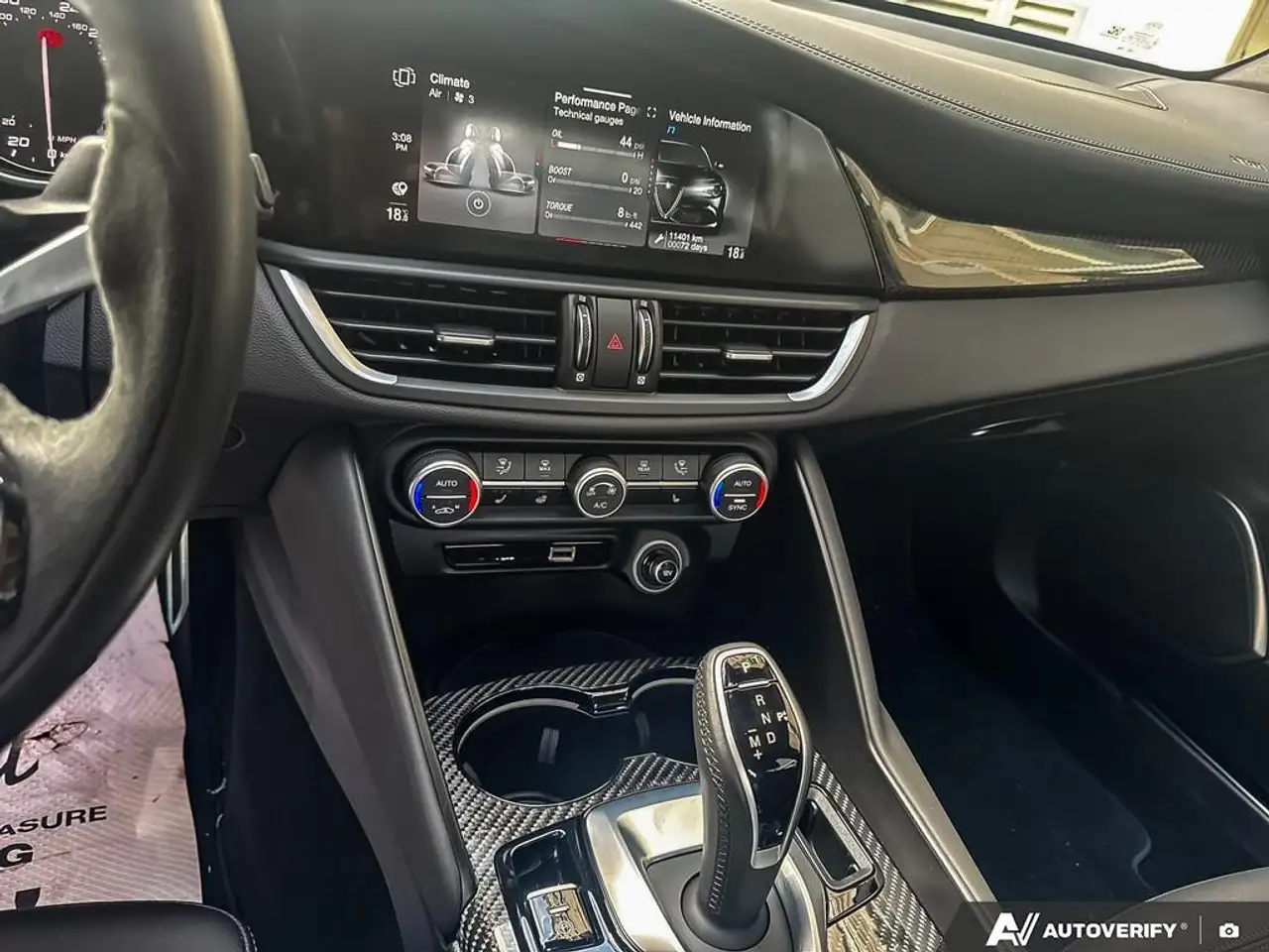 Alfa Romeo Giulia снимка Alfa Romeo Giulia