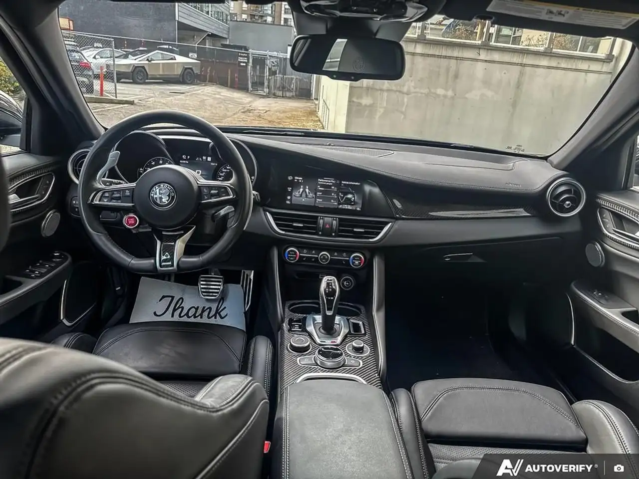 Alfa Romeo Giulia снимка Alfa Romeo Giulia