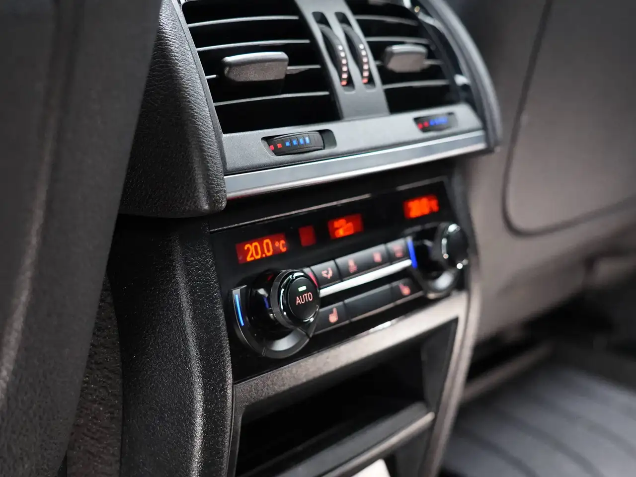 BMW X5 photo BMW X5