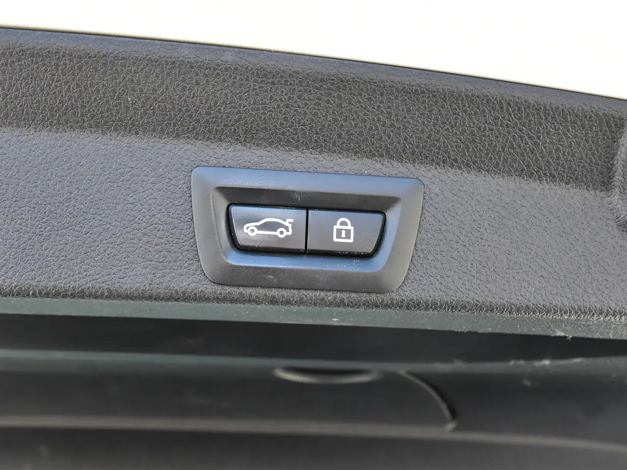 BMW 4 Series photo BMW 4 Series